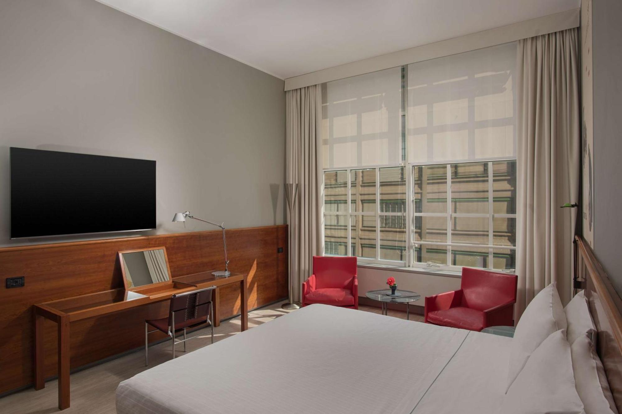 Hotel Nh Lingotto Congress 4*